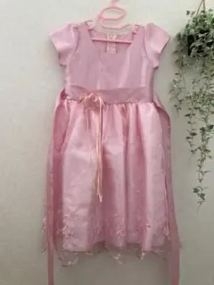 ピンク フラワー刺繍 ドレス