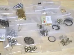 ハンドメイド　アクセサリーパーツ　まとめ売り　30種類以上