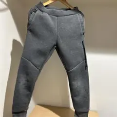 TIGORA グレー 長ズボン ジッパーポケット付き