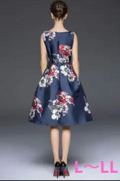 未使用☆知的＆クール　ノースリーブワンピース　ネイビー紺　L~LL　フォーマル