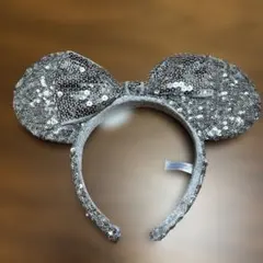 【新品】東京ディズニーリゾート　銀スパンコールカチューシャ