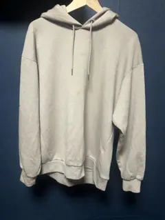 ベージュ フード付きパーカー GU