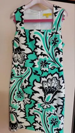 バナナ・リパブリックレディースワンピース