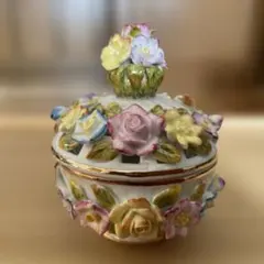 蝶と花柄 ゴールドペイント ガラスキャニスター - メルカリ