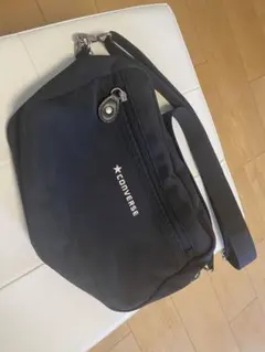 CONVERSE ブラック ショルダーバッグ