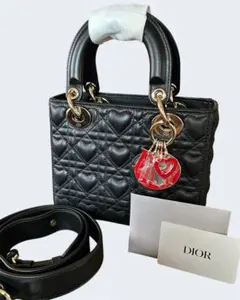 【新品未使用】LADY Diorハート柄 LOVEチャーム付 ブラック限定