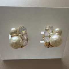 スワロフスキー　パール　イヤリング　貴和製作所