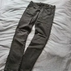 美品☆G-STAR RAW ジースターロゥ 96 スキニーパンツ 黒 W27のサムネイル