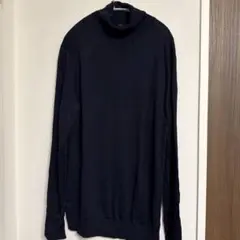 ユニクロ　メリノウール　タートルネック　ネイビー