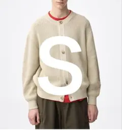 GU リリヤーンクルーネックカーディガン ベージュ Ｓサイズ　目黒蓮着用