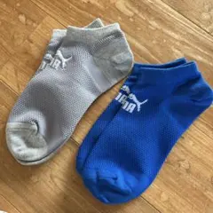 PUMA キッズ 靴下 2足セット スニーカーソックス　21-23