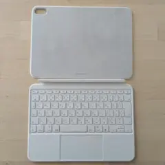 美品　iPad 第10・11世代 Magic Keyboard Folio 純正