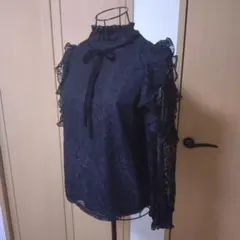 INGNI　肩フリルレーストップス　黒