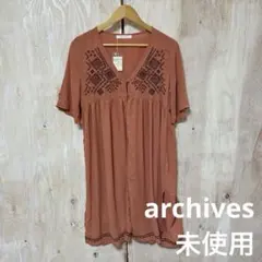 【 3303番】archives ワンピース　未使用　春夏　くすみピンク系のサムネイル