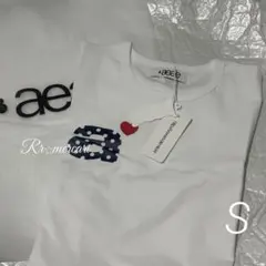 新品 aeae Tシャツ ホワイト 半袖 韓国 ロゴ ハート S/k1のサムネイル