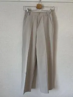 ベージュワイドパンツ