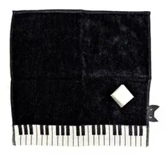 M*a様 マタノアツコ　ピアノ鍵盤と黒猫　デザイン タオルハンカチ