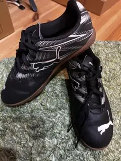 Puma 室内、フットサルシューズ ブラック 22㎝