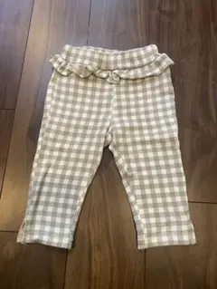 グレーとホワイトのチェック柄ハーフパンツ