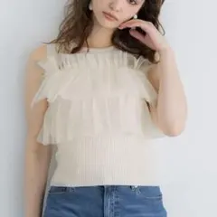 coca ノースリーブフリルニット アイボリー M