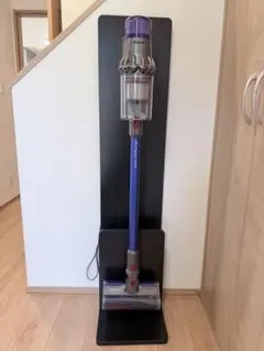 2026年最新】dyson v11 fluffy スタンドの人気アイテム - メルカリ