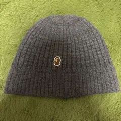 A BATHING APE ニット帽 濃いグレーのサムネイル