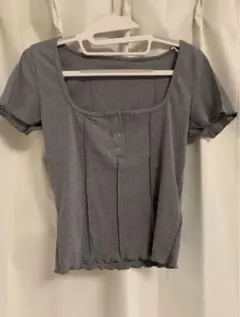 shein スクエアネック　グレー　トップス　細見え　リブ素材　tシャツ