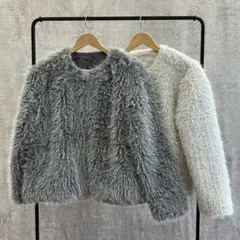 美品【期間限定出品】しまむら あかねこコラボ ファーブルゾン グレー Mサイズ