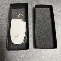 メルセデスベンツ　コレクション　純正　白色　キーリング