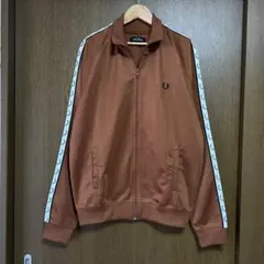 希少色 極美品 フレッドペリー トラックジャケット ボルドー M - メルカリ