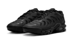 Nike Air Max Plus driftトリプルブラック