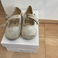 petit main ストラップ付きバレエシューズ 15.0cm