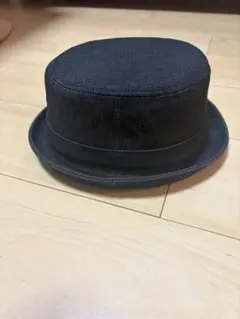 ボーラーハット ハット