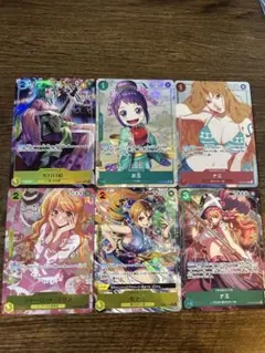 ワンピースカードゲーム　ガールズエディション　4冊 BANDAI 【送料無料】バンダイ ONE PIECEカードゲーム プレミアム