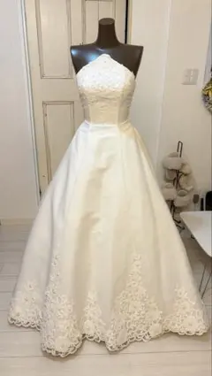 ウエディングドレス