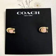 新品⭐️COACH ピアス　ゴールド　ピンクのサムネイル