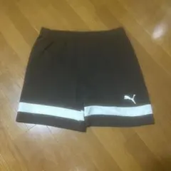 プーマ　トレーニングショートパンツ
