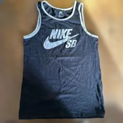 NIKE タンクトップ 黒