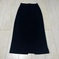 ブラックリブ編みタイトスカート
