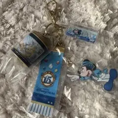 ディズニーシー 25周年 カプセルトイ キーチェーン