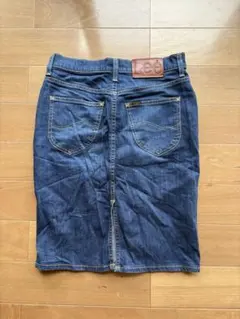 Levi's ダークブルー デニムタイトスカート