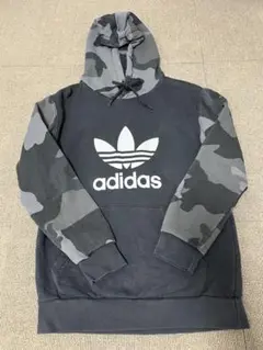 adidas アディダス　フード付きパーカーSサイズ