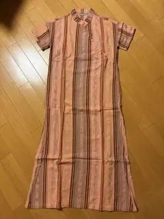 下迫秀樹　パウダー　半袖チャイナワンピース(少し短め) 下迫秀樹 パウダー 半袖チャイナワンピース(少し短め) - メルカリ