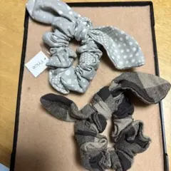 ポルカドットとチェック柄のシュシュセット