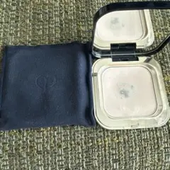 クレドポーボーテ　プードルコンパクトエサンシエルn