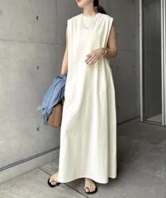 and me ノースリーブ ロングワンピース エクリュ Fサイズのサムネイル