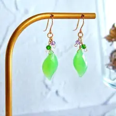 アップルグリーンオニキス　シグモイド　ローズカット　ピアス　14kgf