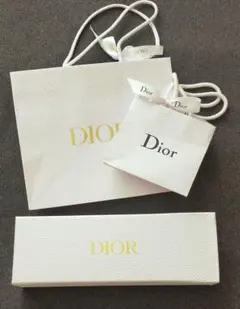 Dior 空箱とペーパーバッグ