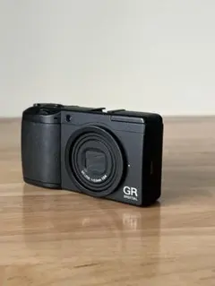 【RICOH GR DIGITAL II】