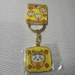 【横浜/金の豚】ちいかわ ご当地キーホルダー ハチワレ